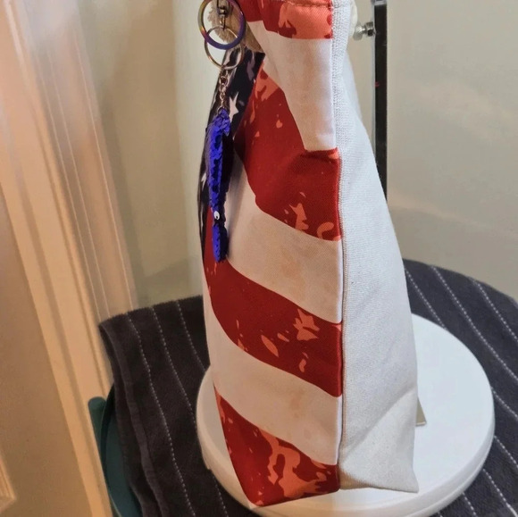 SOLD - Picture 3 of 7